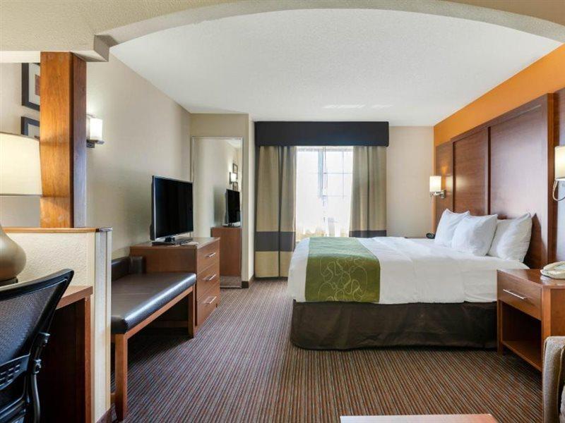 Comfort Suites Stevensville - St Joseph Dış mekan fotoğraf