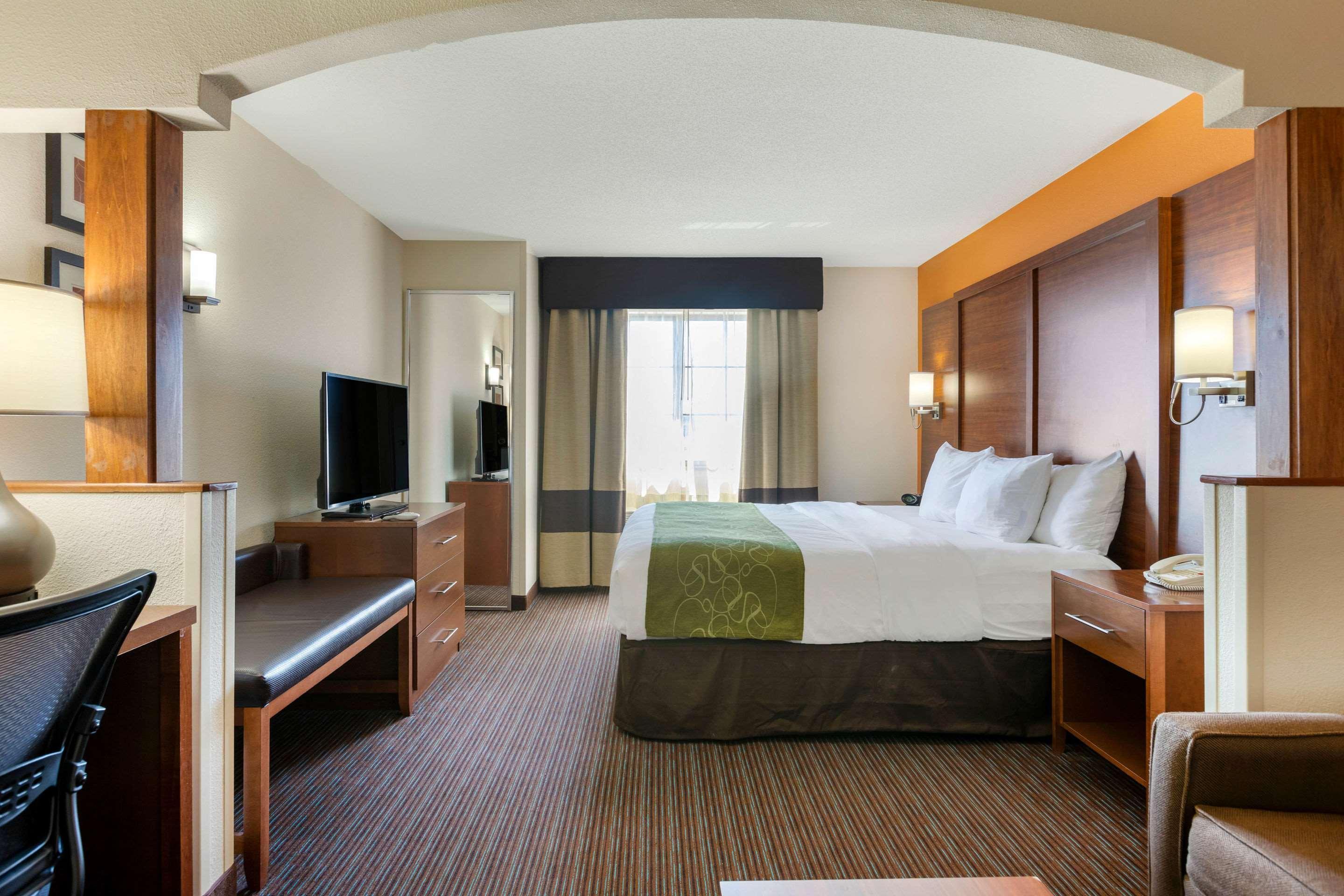 Comfort Suites Stevensville - St Joseph Dış mekan fotoğraf