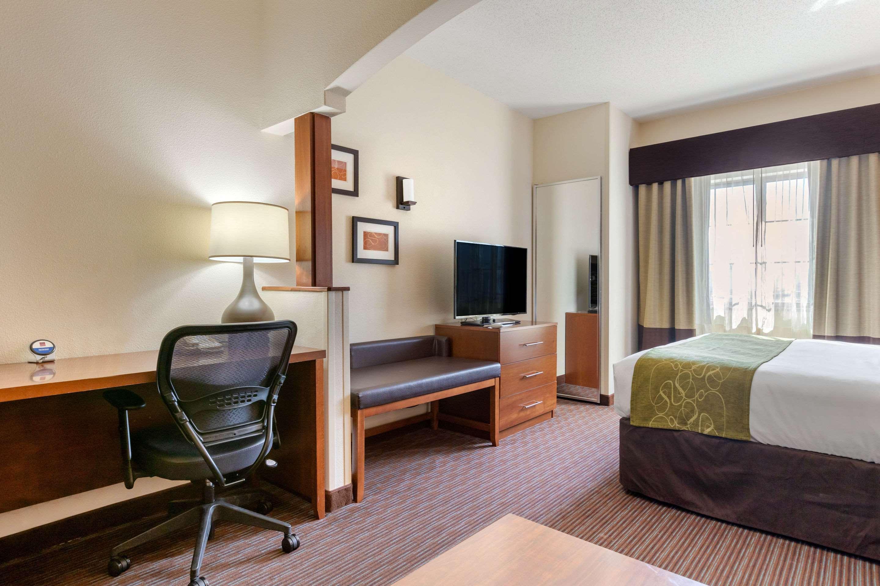 Comfort Suites Stevensville - St Joseph Dış mekan fotoğraf