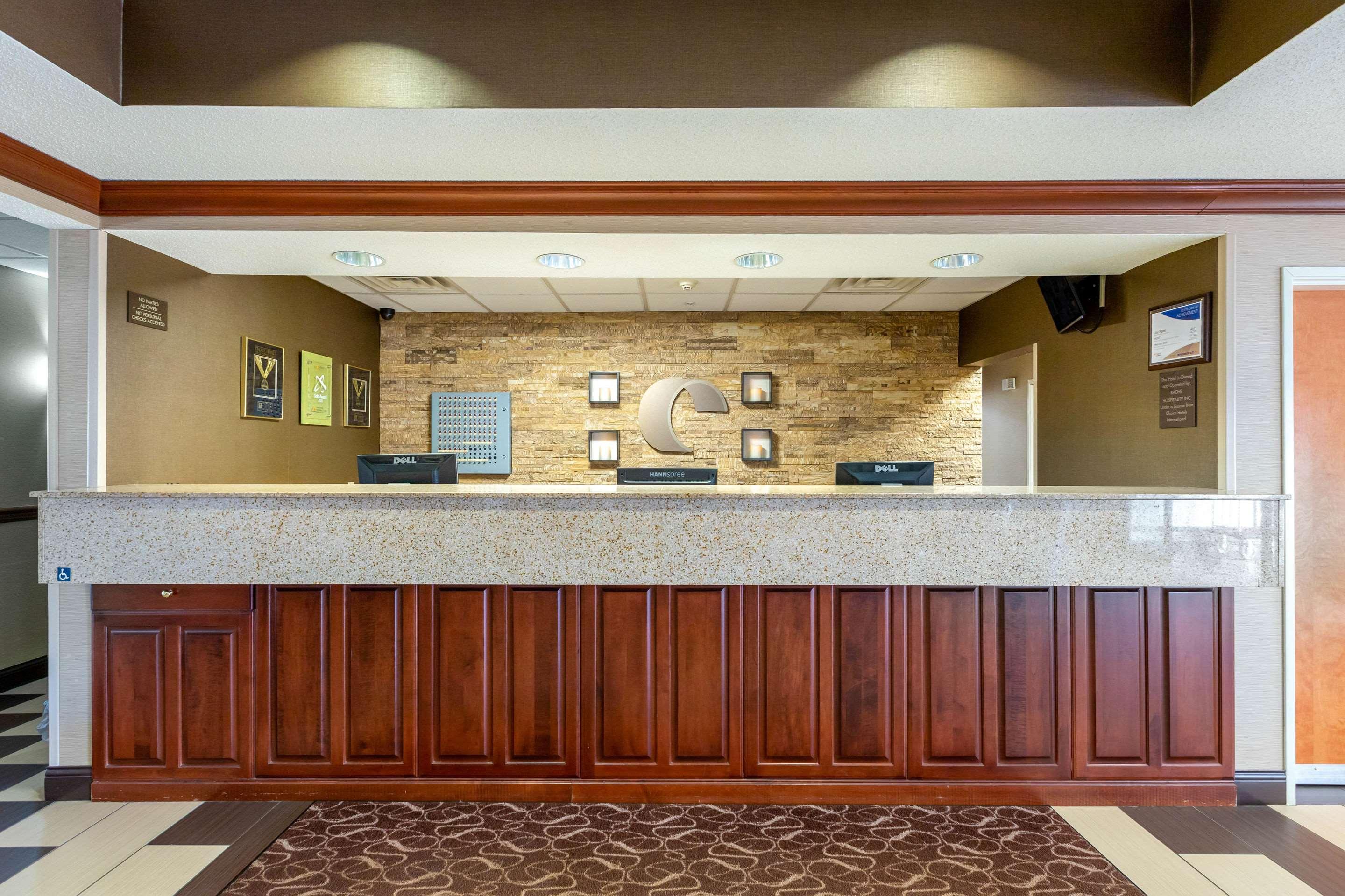 Comfort Suites Stevensville - St Joseph Dış mekan fotoğraf